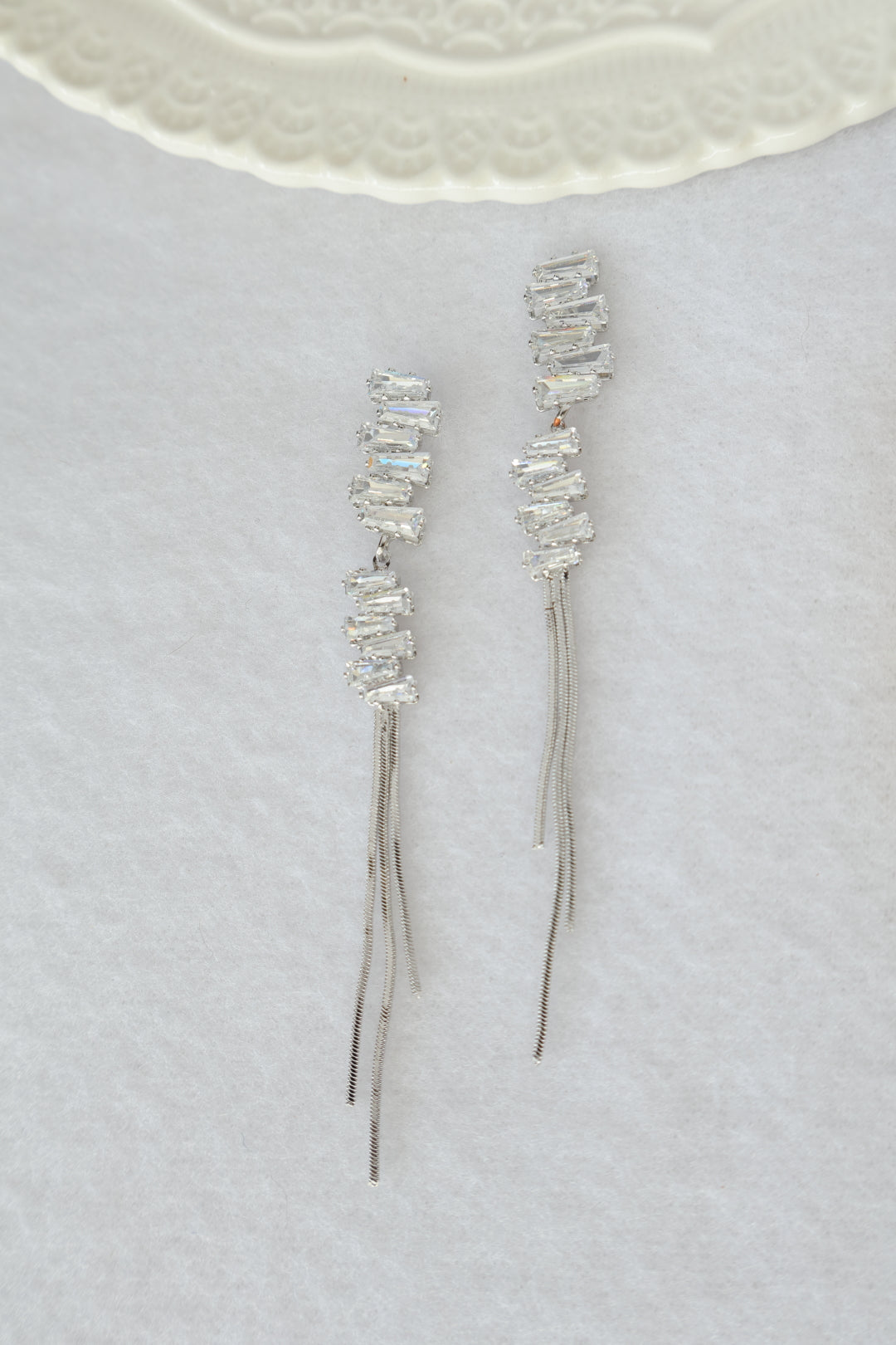 ARETE LARGO CADENA PLATA