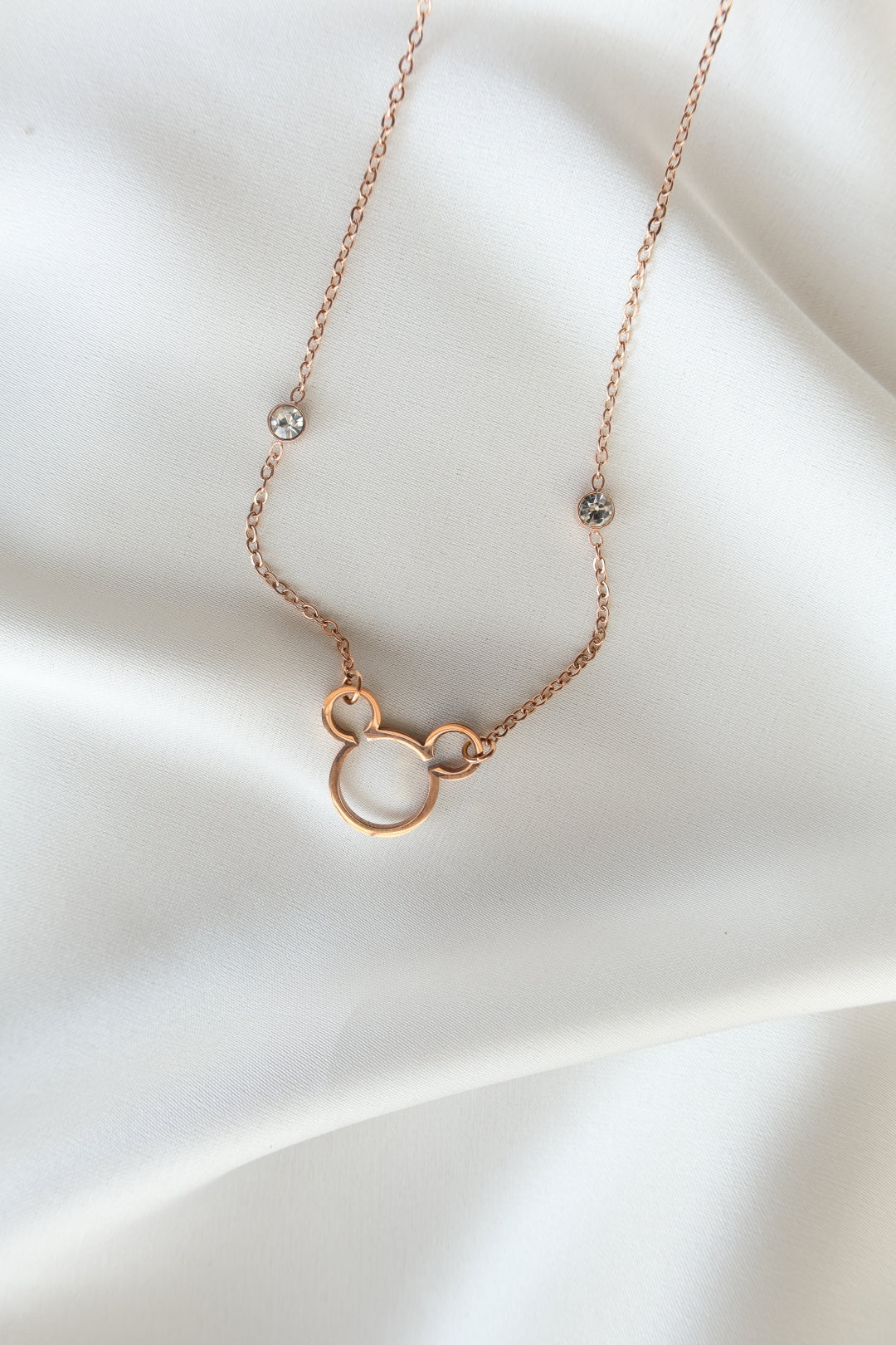 COLLAR MIKEY SILUETA
